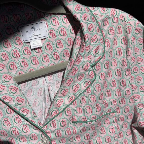 Colony Hotel x Petite Plume Women's Exclusive Print Pajama Set Sz S 100% Cotton - Picture 2 of 15